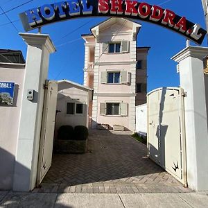 Hotel Shkodra L